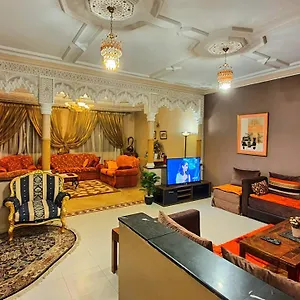 Oranger Family House Center, Private Large House, Terasse Garden View, Free Parking Appartamento Marrakesh